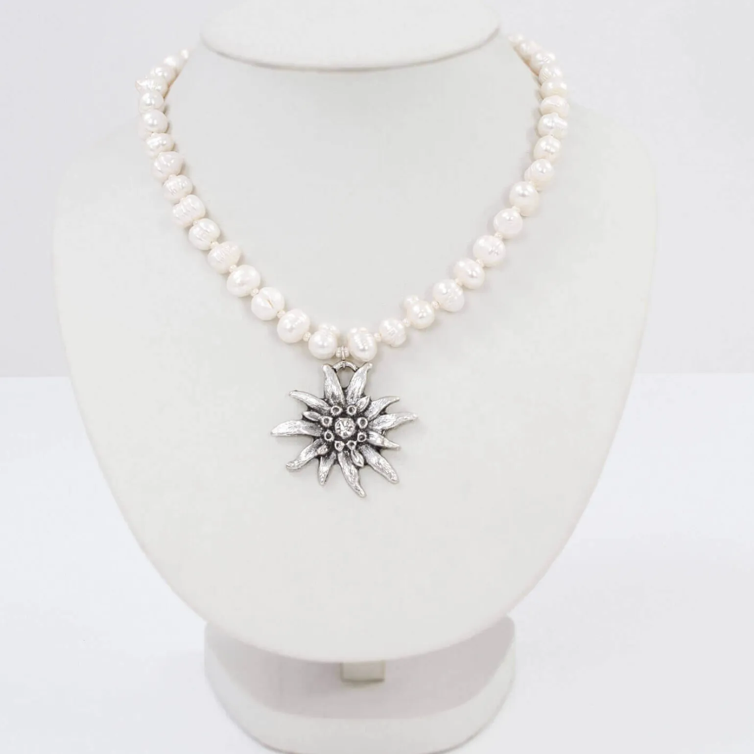 Shop Trachtenkette "Edelweiss", Groß Damen Accessoires